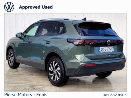 2026 Volkswagen Tiguan - thumbnail 3