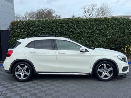 2015 Mercedes-Benz GLA Class - thumbnail 4