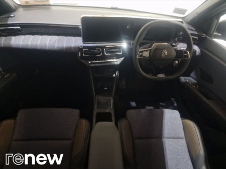 2026 Renault 5 E-Tech 52kWh 150hp Techno €33,495