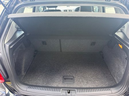 2016 Volkswagen Polo - thumbnail 26