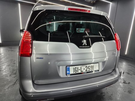 2016 Peugeot 5008 - thumbnail 14