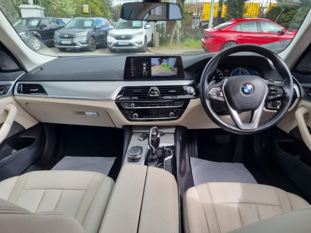 2019 BMW 5 Series - thumbnail 15