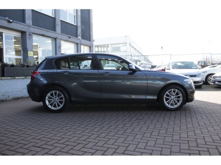 2015 BMW 1 Series - thumbnail 3