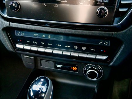 2025 Isuzu D-MAX - thumbnail 21