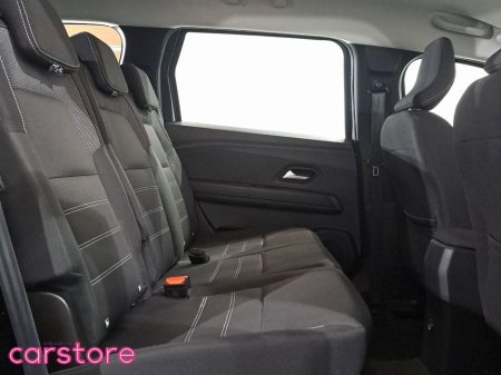 2023 Dacia Jogger TCe 110 Comfort €19,880 thumbnail