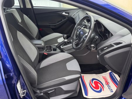 2014 Ford Focus - thumbnail 7