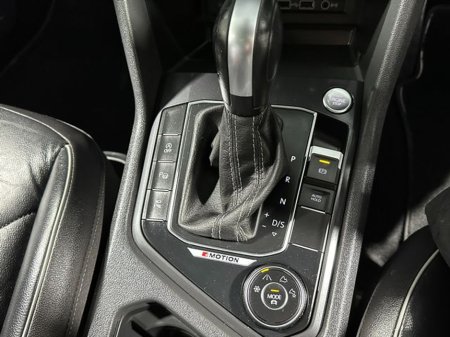 2020 Volkswagen Tiguan - thumbnail 27