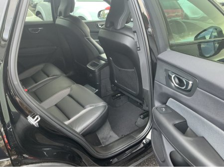 2022 Volvo XC60 - thumbnail 16