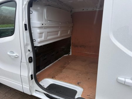 2023 Renault Trafic SL28 SporBUSINESS PLUS DCI €22,995 thumbnail