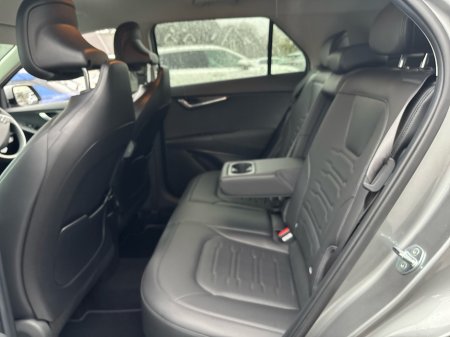 2025 Kia Niro HEV SEM €36,895 thumbnail