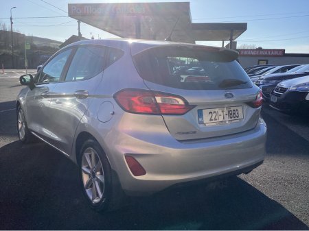 2022 Ford Fiesta - thumbnail 6