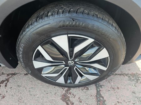 2022 Nissan Juke - thumbnail 33