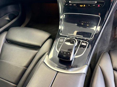 2016 Mercedes-Benz C Class - thumbnail 12