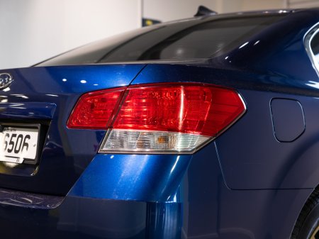 2013 Subaru Legacy - thumbnail 9