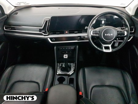 2025 Kia Sportage - view 2