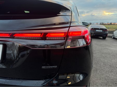 2025 Audi Q4 e-tron 82kwh long Range - S Line Black Ed - Quattro €47,940 thumbnail
