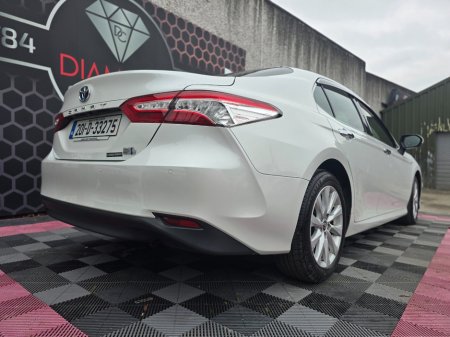 2020 Toyota Camry - thumbnail 7