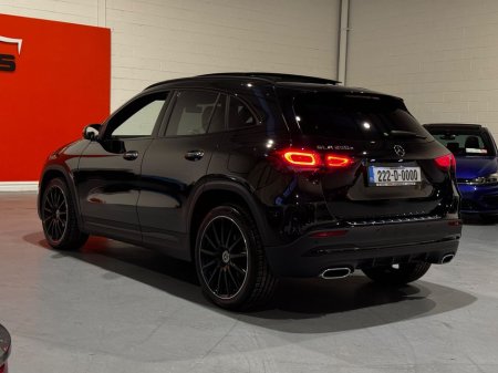 2022 Mercedes-Benz GLA Class GLA 250 E AMG LINE PREMIUM PLUS NIGHT EDITION #65 €34,950 thumbnail