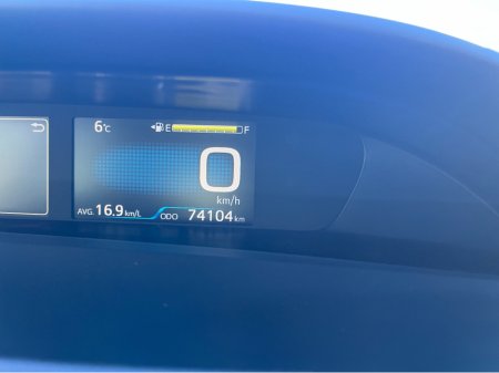 2020 Toyota Prius - thumbnail 10