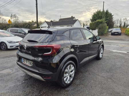 2022 Renault Captur ICONIC EDITION NAEB TCE 90 MAN €17,995 thumbnail