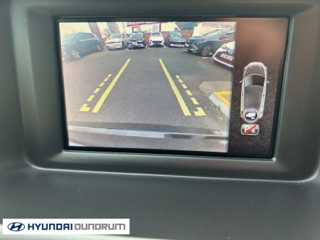 2018 Volvo V40 D2 MOM ED 5DR €16,450 thumbnail