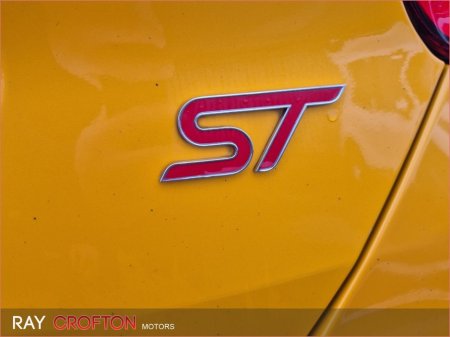 2018 Ford Focus 2.0 TDCi 185PS ST3 €22,950 thumbnail