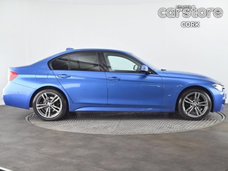 2016 BMW 3 Series - thumbnail 2