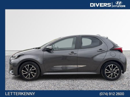 2022 Toyota Yaris Luna Sport €19,495 thumbnail