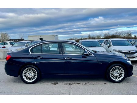 2017 BMW 3 Series - thumbnail 4