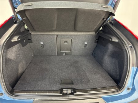 2024 Volvo C40 - thumbnail 13