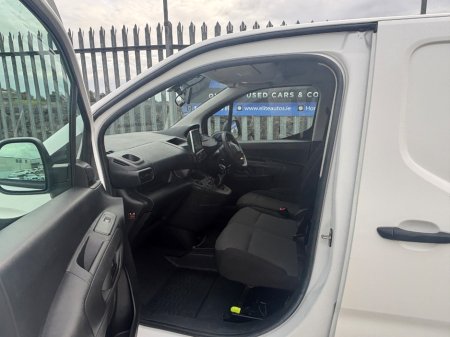 2021 Peugeot Partner - photo 6