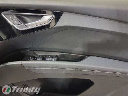 2023 Audi Q4 e-tron * SPORT * 40 E-TRON * QUATTRO * STUNNING EV SUV * TRINITY VOLKSWAGEN * €29,950 thumbnail