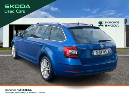 2021 Skoda Octavia - thumbnail 3