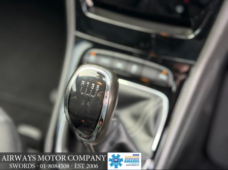 2017 Opel Astra - thumbnail 12