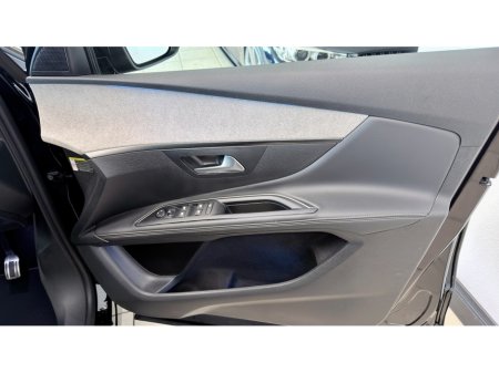 2024 Peugeot 5008 - thumbnail 11