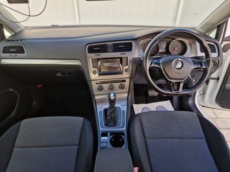 2014 Volkswagen Golf - thumbnail 14