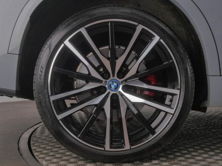 2023 BMW X5 - thumbnail 13