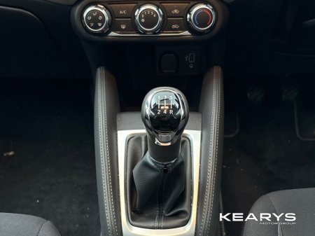 2023 Nissan Micra 1.0T SV €16,950 thumbnail