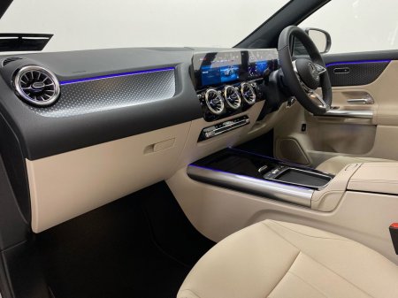 2026 Mercedes-Benz GLA Class - thumbnail 6