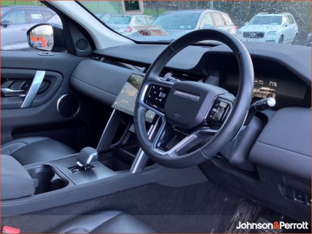 2024 Land Rover Discovery Sport 1.5 I3 PHEV 309 PS AWD S Auto €48,900 thumbnail