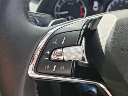 2024 Skoda Octavia - thumbnail 13