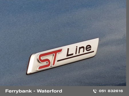 2023 Ford Kuga - thumbnail 11