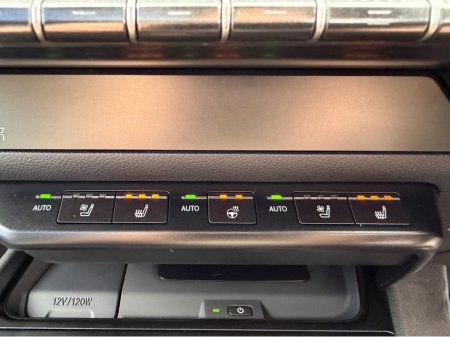 2021 Lexus UX 300 e UX300e - Takumi Edition - Sunroof €24,750 thumbnail