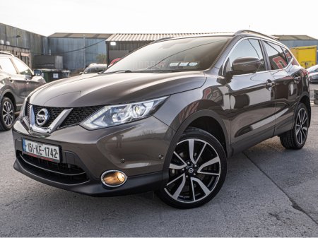 2015 Nissan Qashqai - thumbnail 3
