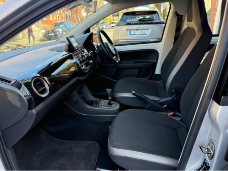 2013 Volkswagen up! - thumbnail 10