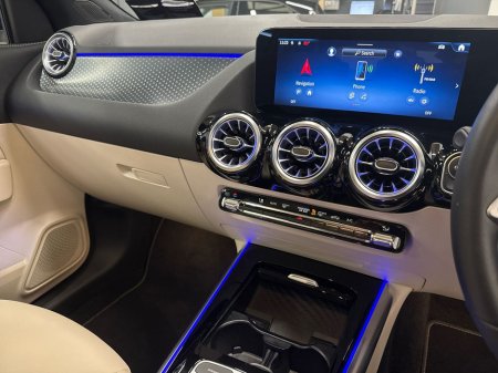 2025 Mercedes-Benz GLA Class - thumbnail 17