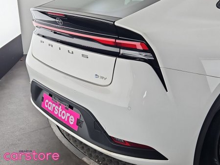 2024 Toyota Prius - thumbnail 15