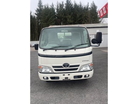 2013 Toyota DYNA - thumbnail 2