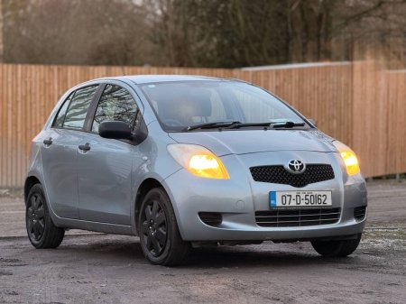 2007 Toyota Yaris - thumbnail 7