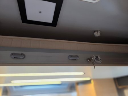 2025 Ford Transit - thumbnail 38